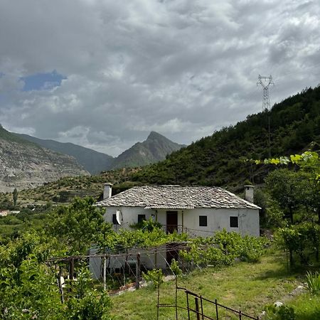 Guest House Noku Koman المظهر الخارجي الصورة