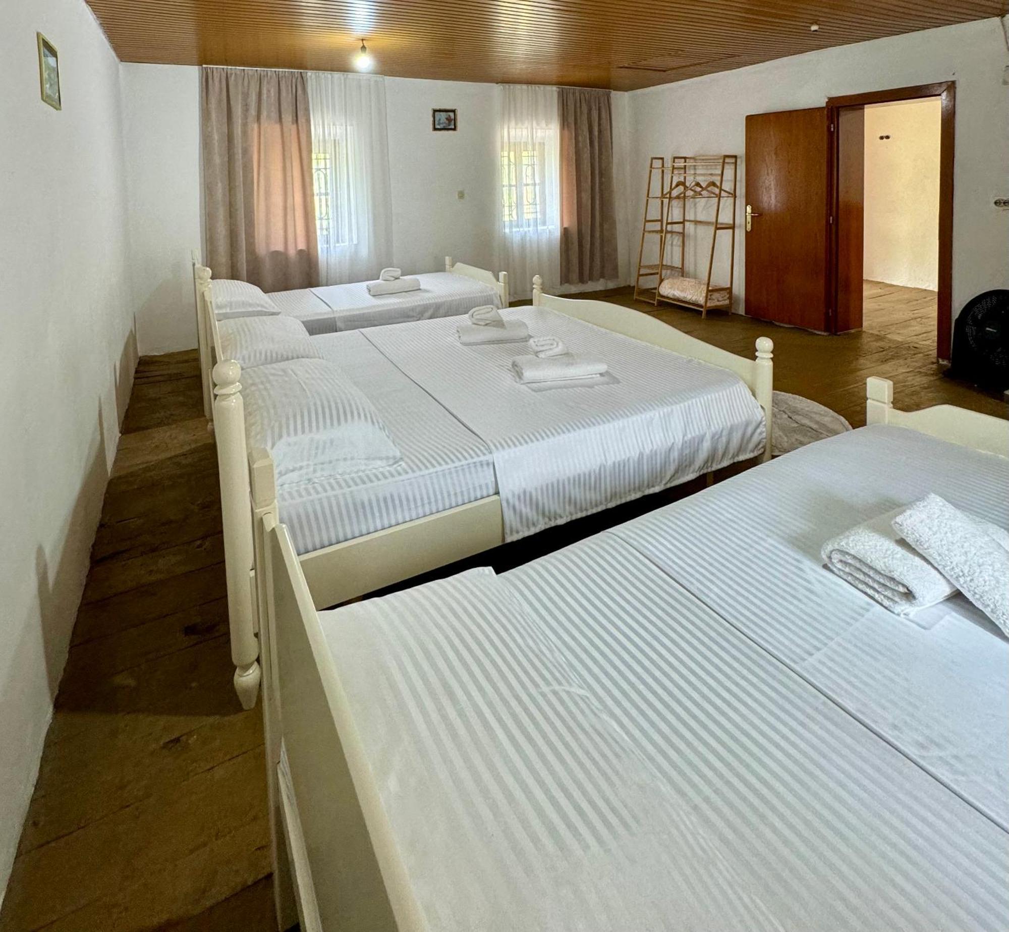 Guest House Noku Koman المظهر الخارجي الصورة