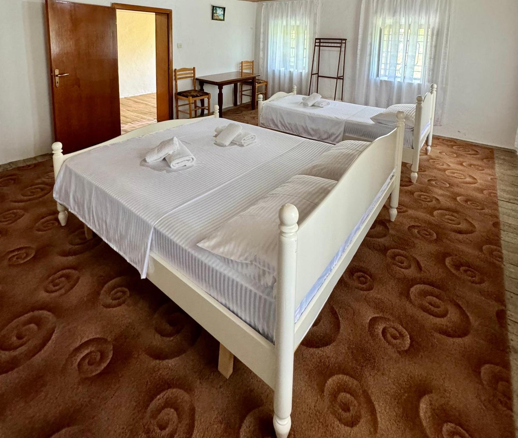 Guest House Noku Koman المظهر الخارجي الصورة